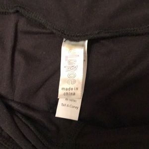 LuLaRoe Black Tall and Curvy Leggings!